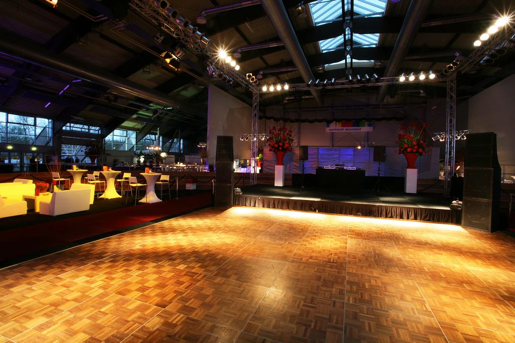 Element podłogi tanecznej teak 91*91 cm