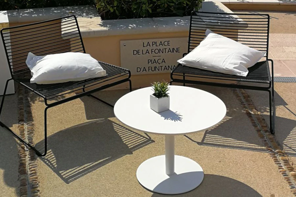 Fotel Hee Lounge czarny W73*D67*H66 SH37 cm