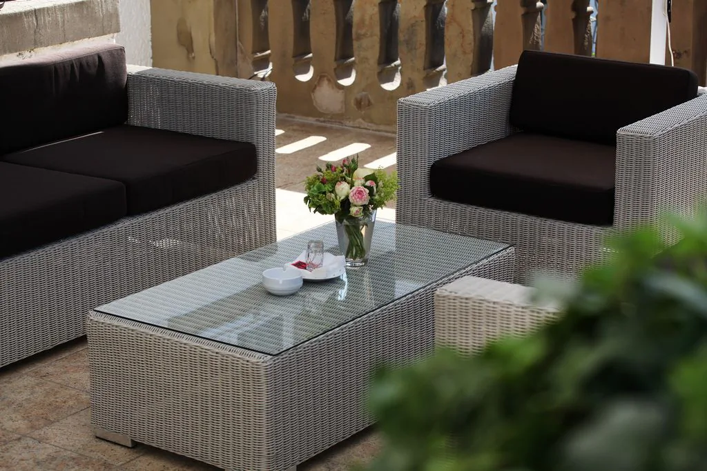 Fotel lounge Granada z biało-szarą podstawą