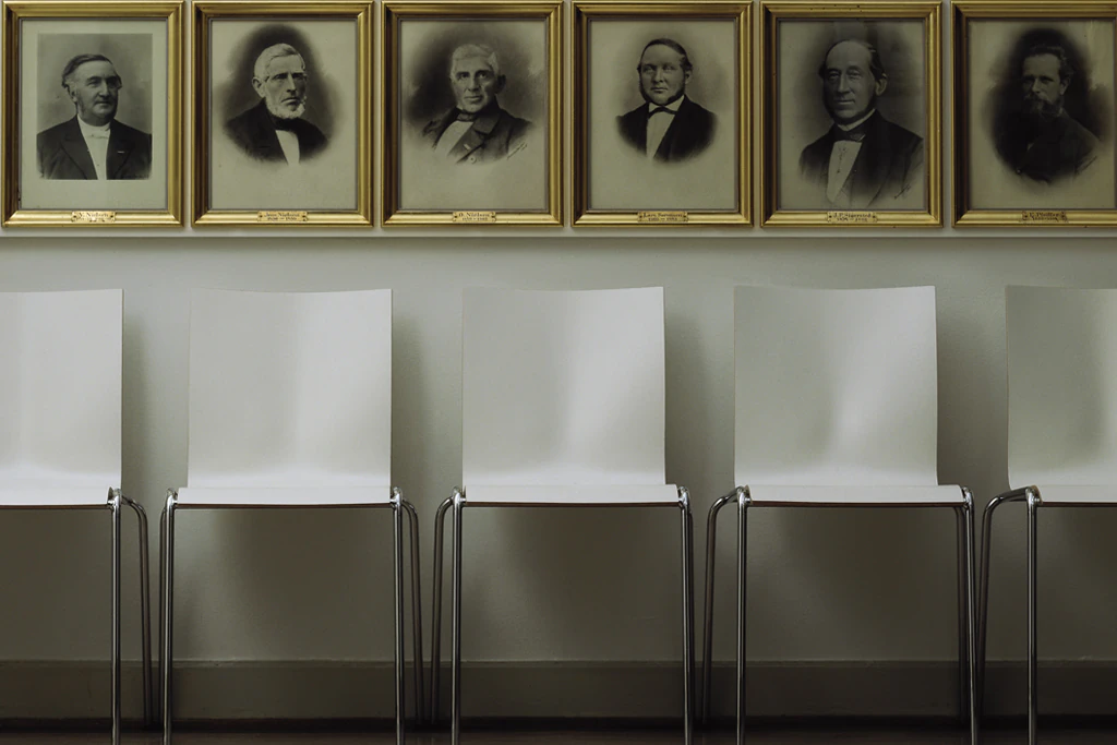 Krzesło Chairik model 107 białe W47*D53*H77 cm