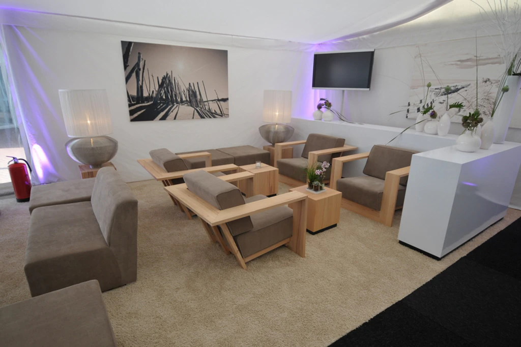 Lampa Big Mama z miską chromowaną i białym abażurem (niska)