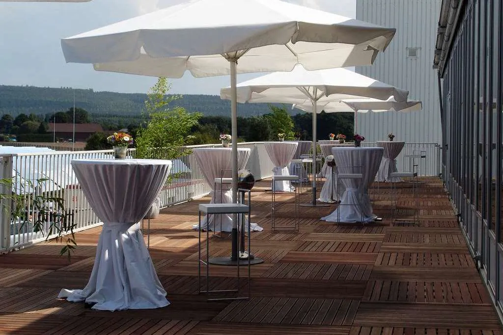 Ogromny parasol słoneczny biały Ø350 cm