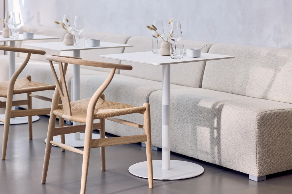 Stół bistro Brio biały W60*D60*H72 cm