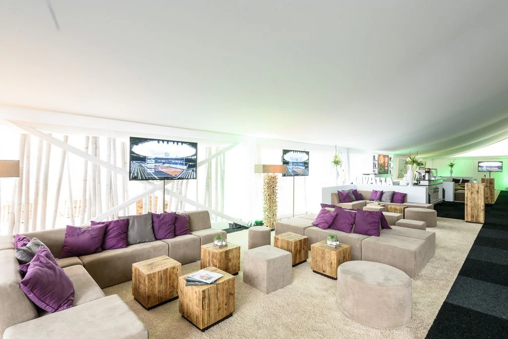 Stołek wypoczynkowy Montreal z tkaniny w kolorze taupe